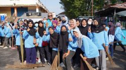 menggelar Bersih-Bersih Sampah Plastik Peringati Hari Lingkungan Hidup Sedunia
